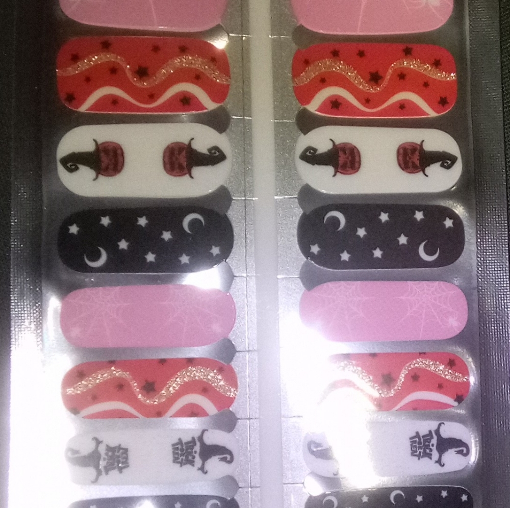 Halloween Mix Match 💅 Multi Color